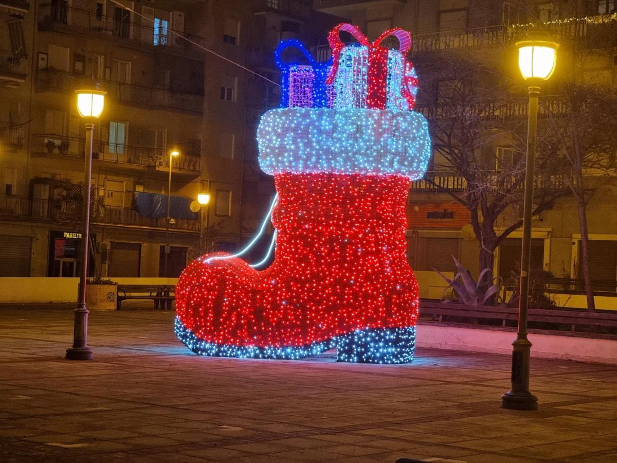 Residenza Margherita - Centralissima Salerno Bagian luar foto