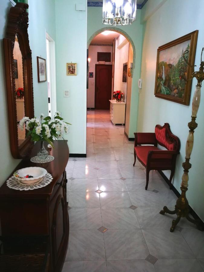 Residenza Margherita - Centralissima Salerno Bagian luar foto